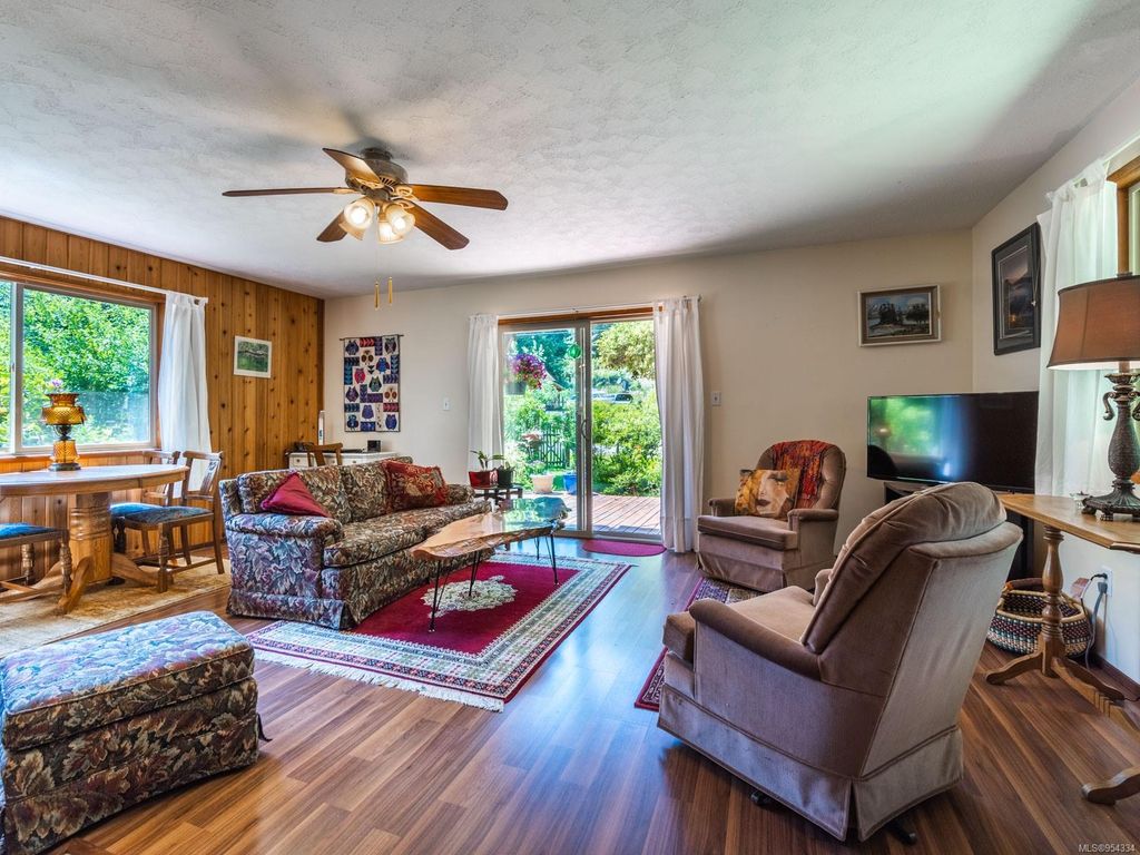 listing image 16048301140007319864