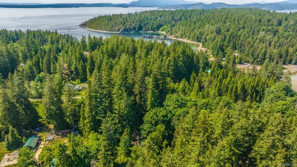 listing image 16048172287838907268