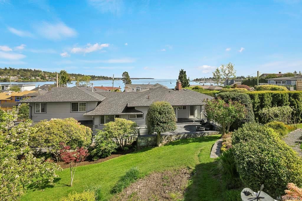 listing image 16041498685630769766