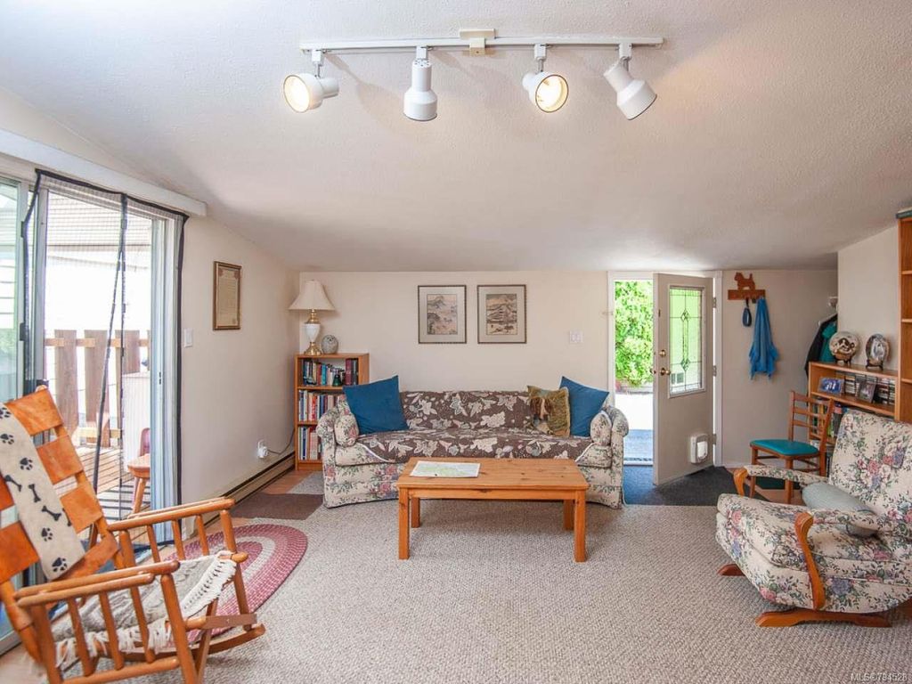 listing image 16041953168978779507