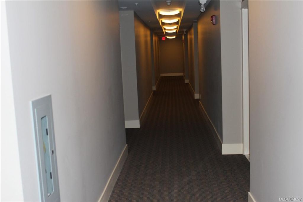 listing image 16045505456799155582