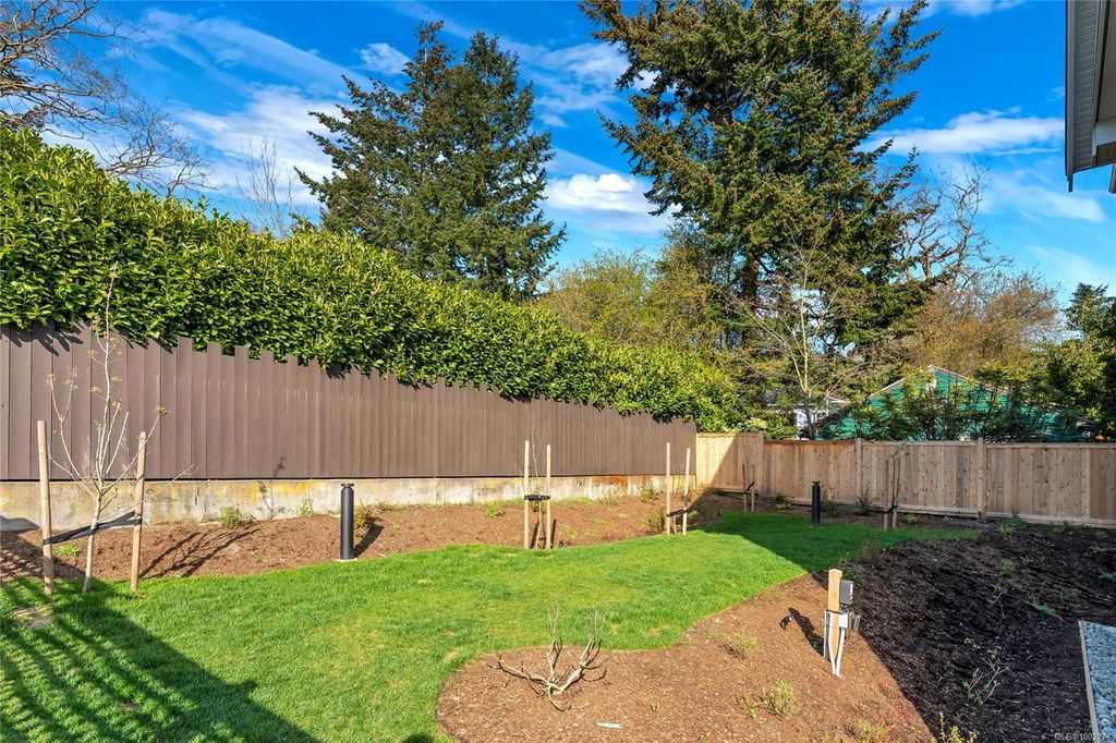 listing image 16044093518305580478
