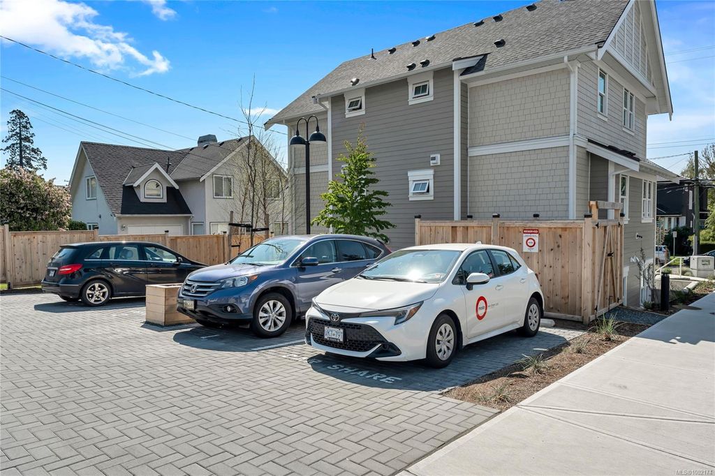 listing image 16040677289083736103