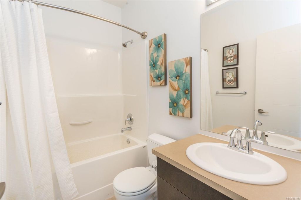 listing image 16043431704087922405