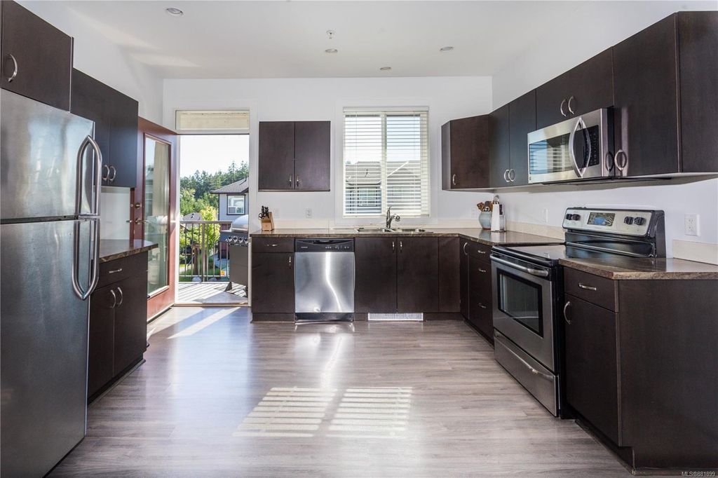 listing image 16044987810502098529
