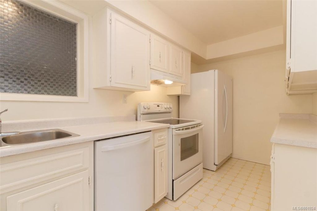 listing image 16043509744414119113