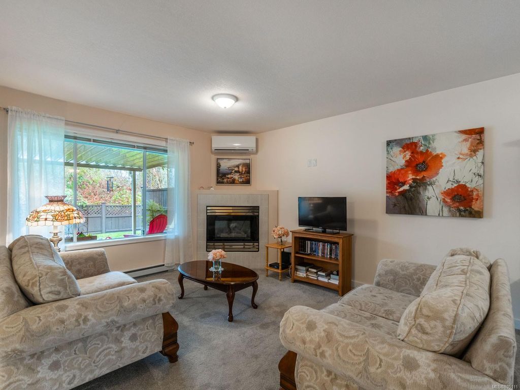 listing image 16043616090339