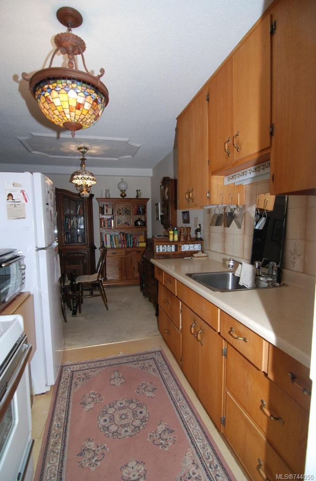 listing image 16048217977702641128