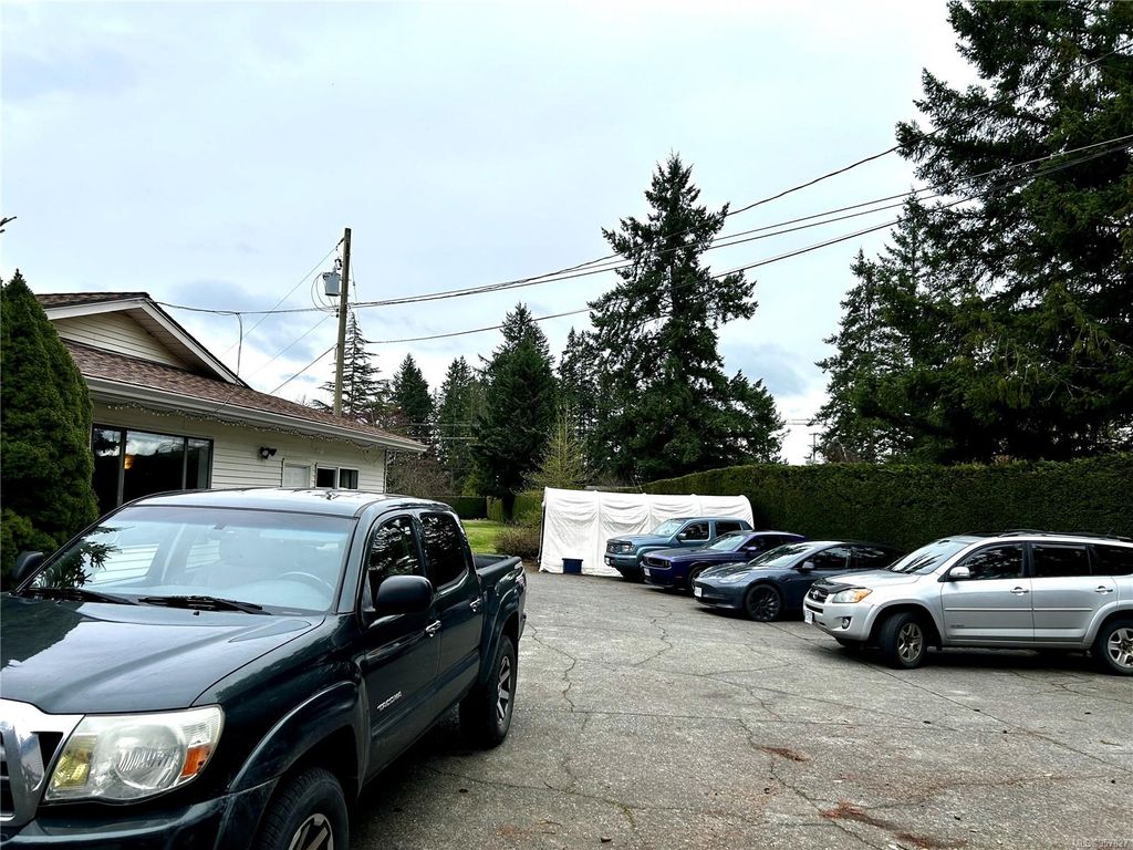 listing image 16043950126836144680