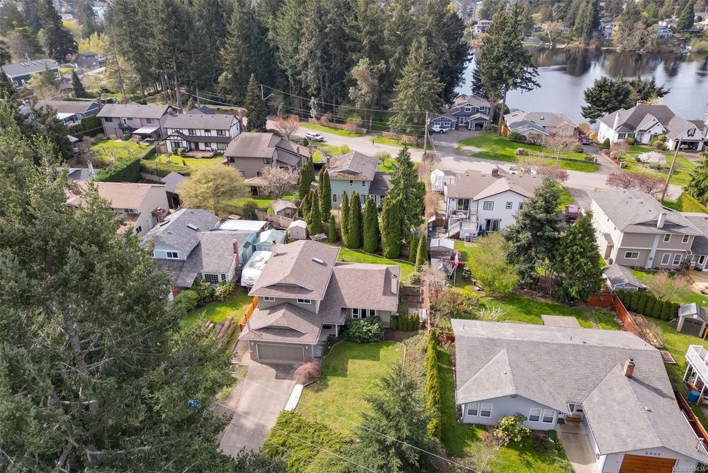 listing image 16043976693695813136