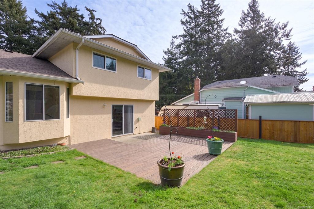 listing image 16049204552856179562