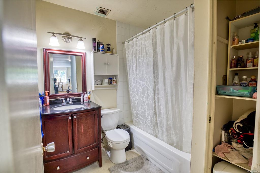 listing image 16045024536687532205