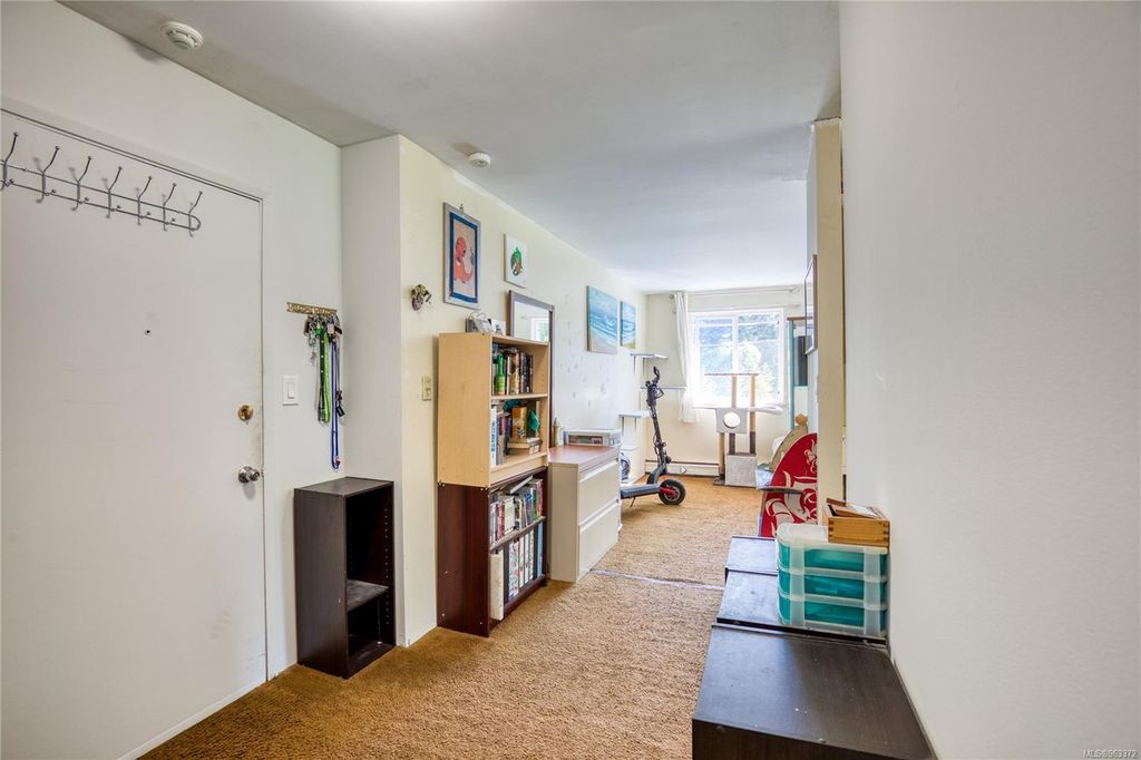listing image 16042873489747547414