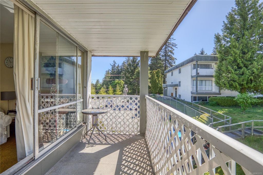 listing image 16048627237698598708