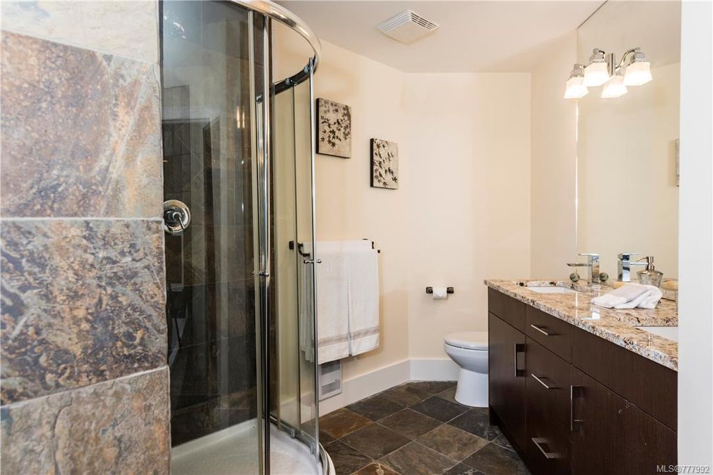 listing image 16046209541870141236