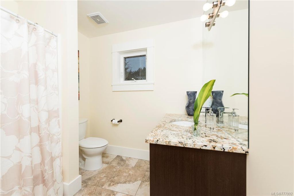 listing image 16042526271732643994