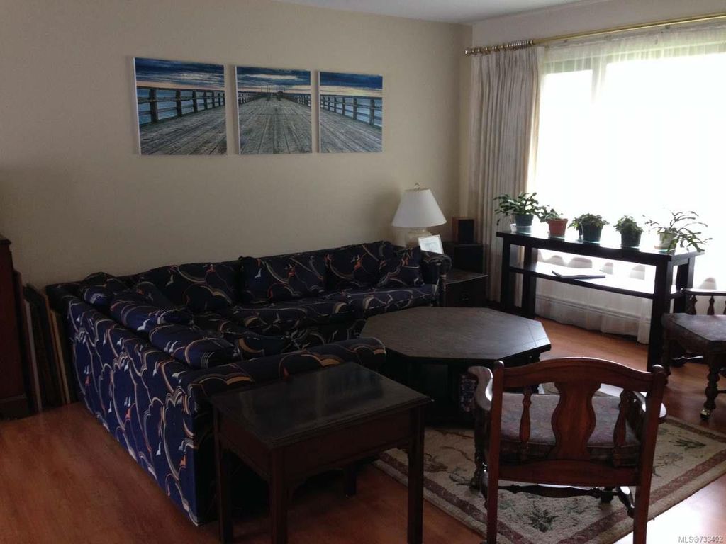listing image 16042442471550268914