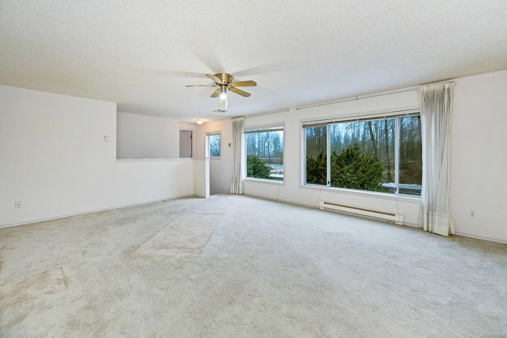 listing image 16046375294255313761