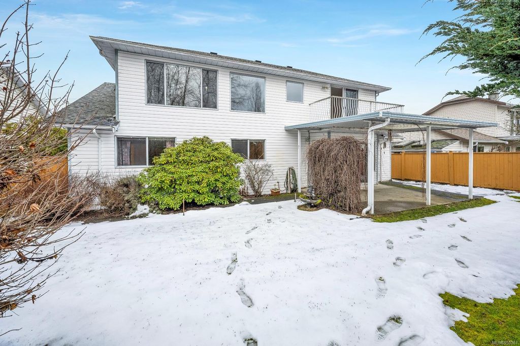 listing image 16049498054904961927
