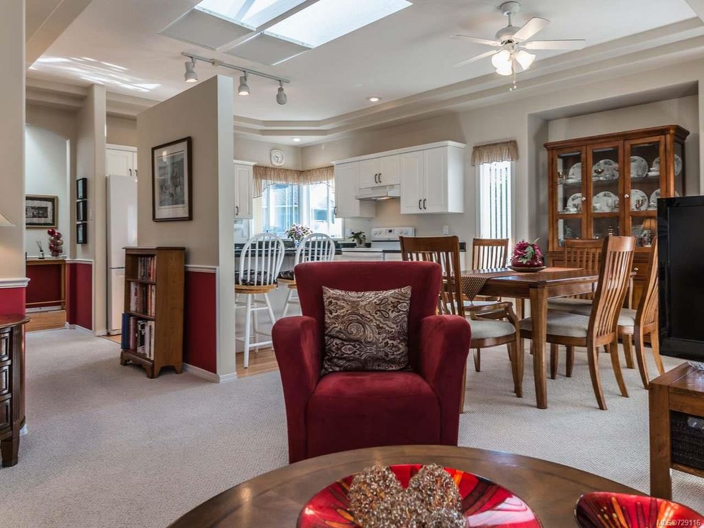 listing image 16046395074107935162