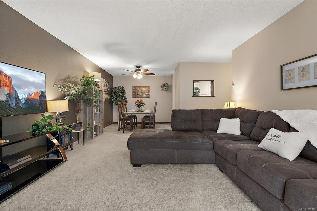 314-3255 GLASGOW AVE, SAANICH, BC V8X 4S4 - Image 1861111489.jpeg?d=l