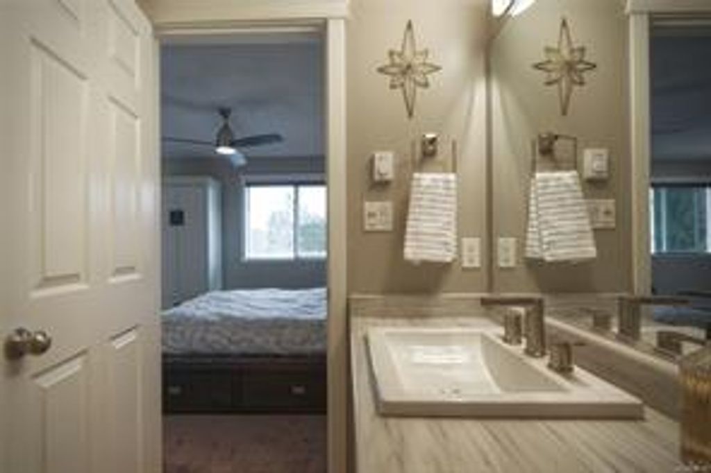 listing image 16041034438284