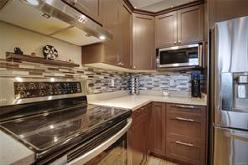 listing image 1604290334859