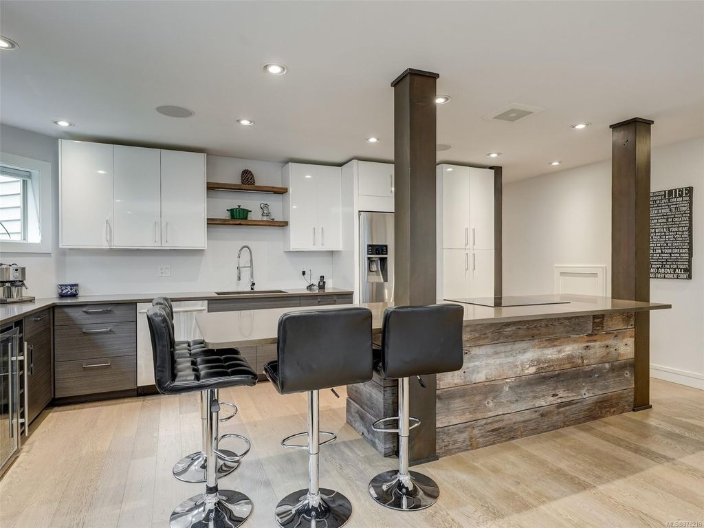 listing image 16040086652509270932