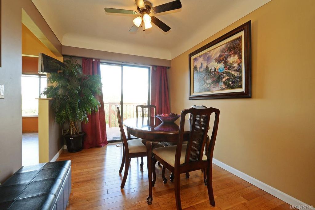 listing image 16045354897949797738
