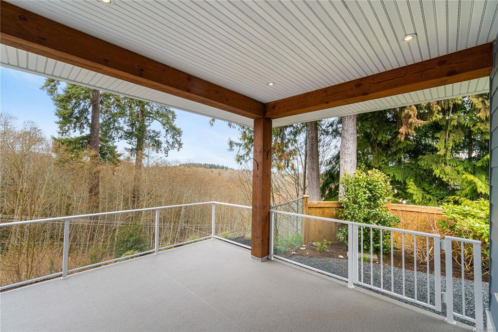 listing image 16044703671611045817