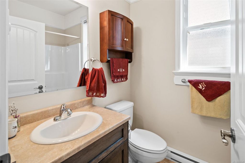 listing image 16043563487637393889