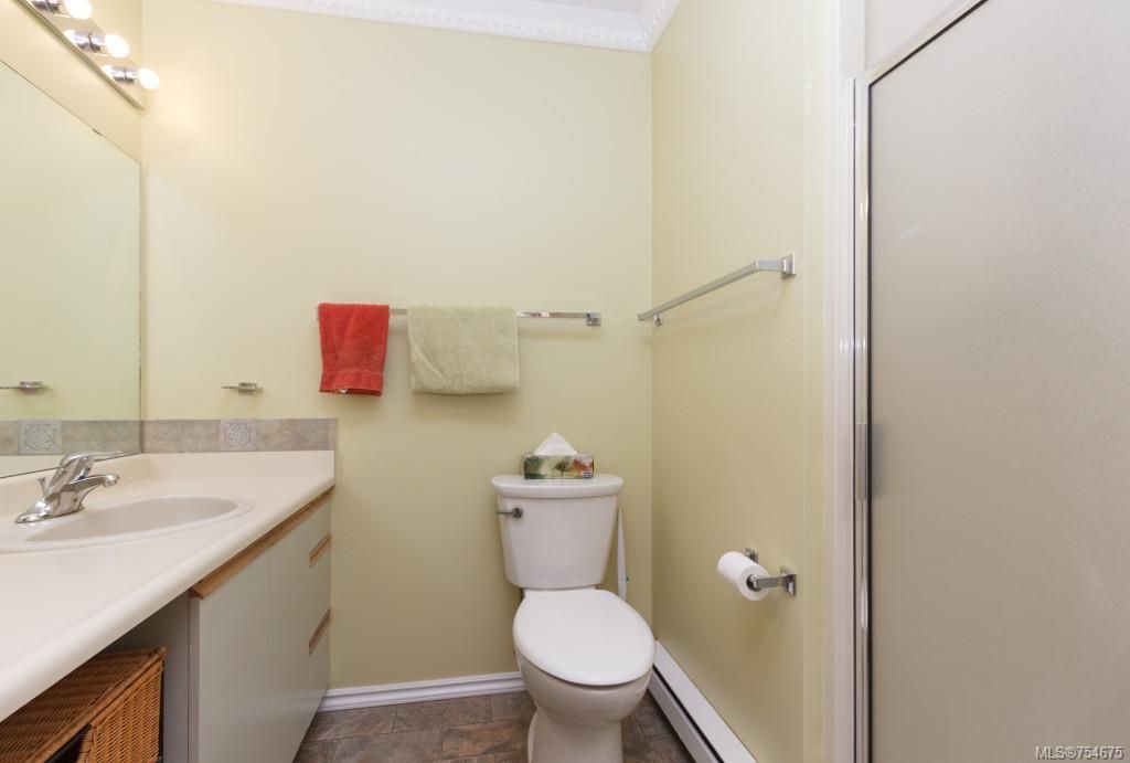 listing image 16046254921457953332