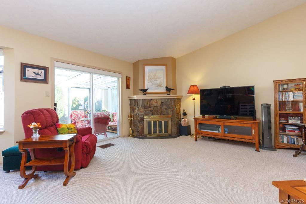 listing image 16045919535165606232