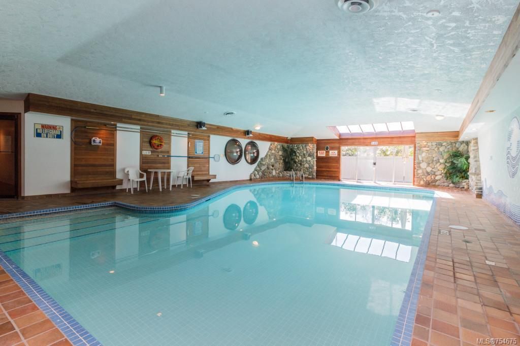 listing image 16049692652795375448