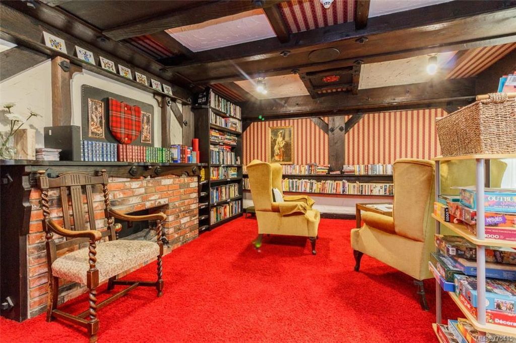 listing image 16045839458463639262