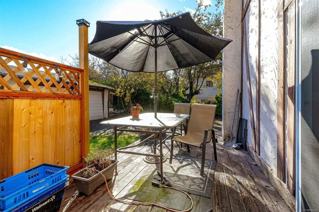 listing image 16047847785117124902