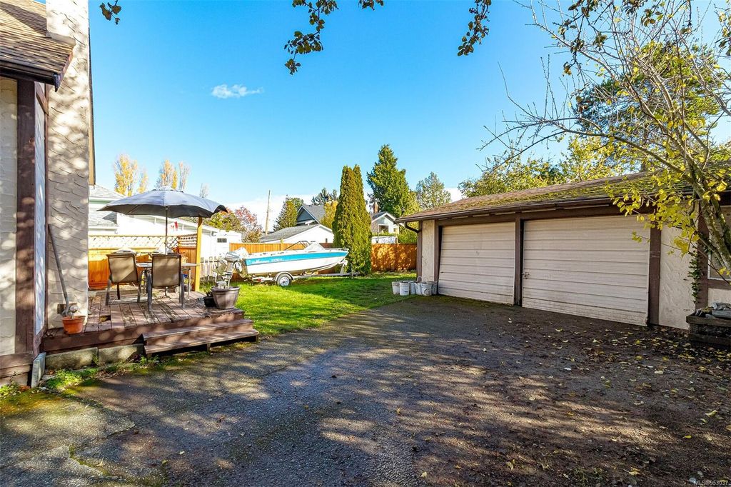 listing image 16042510461617558773