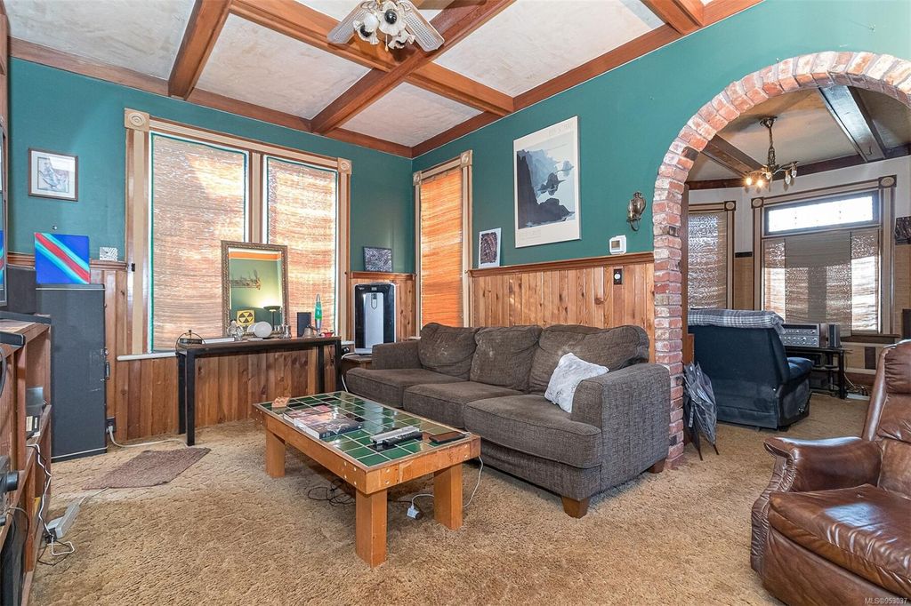 listing image 16045454753894876487