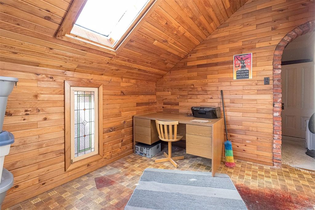 listing image 16047953408105404335