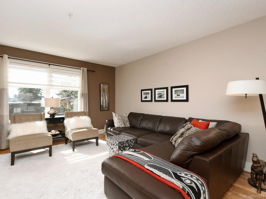 listing image 16045800027902626764