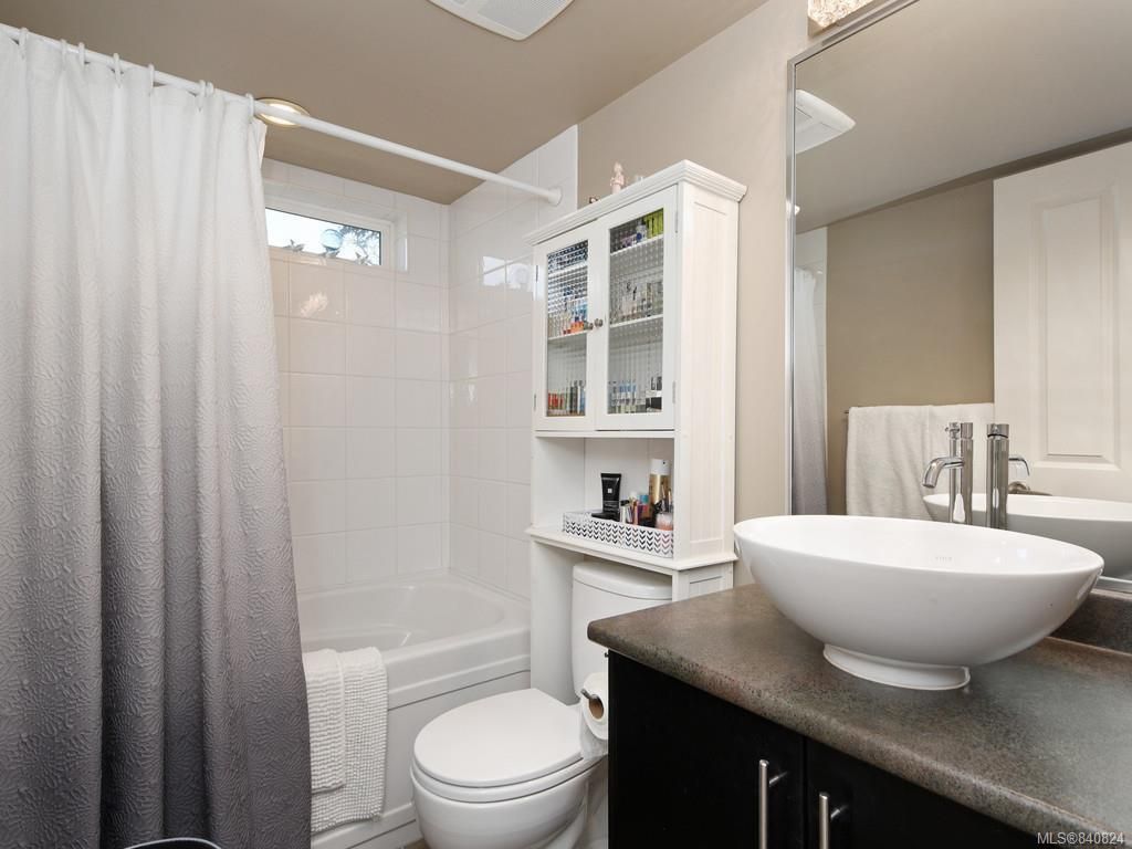listing image 16042832978864743019