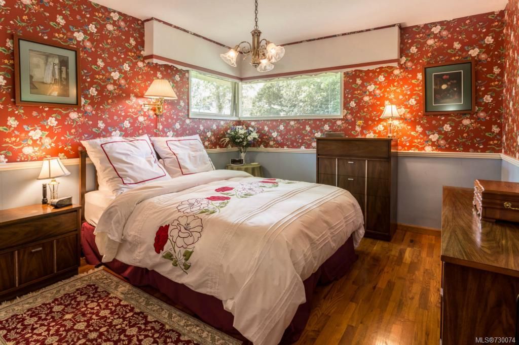 listing image 16048710563687818390