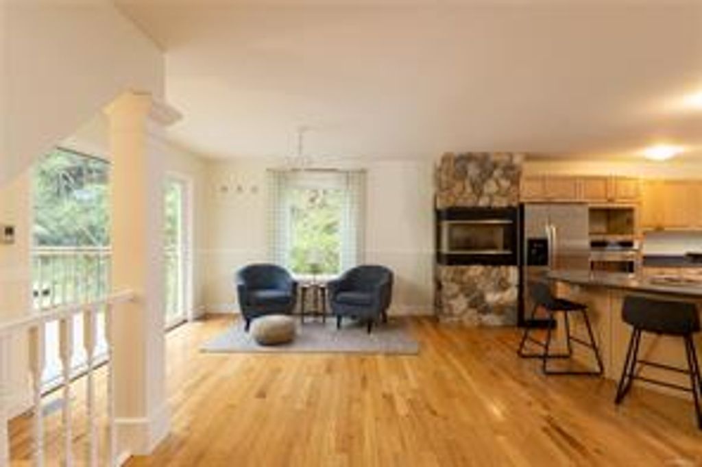 listing image 16042023920688