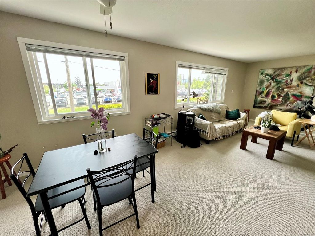 listing image 16043436288236540751