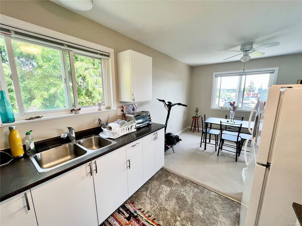 listing image 16041305550039119955