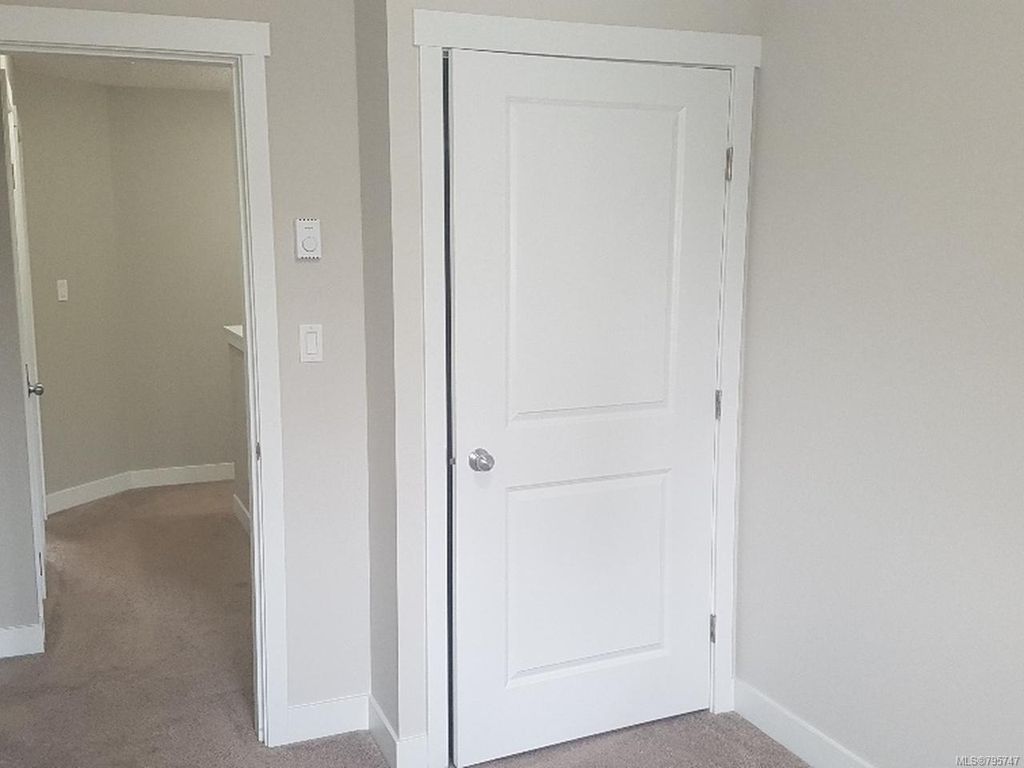 listing image 16042007970002593201