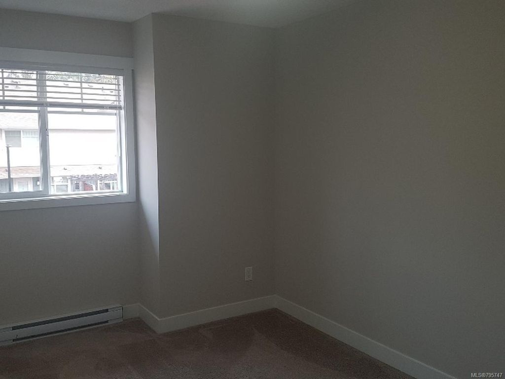 listing image 16048165414251111384