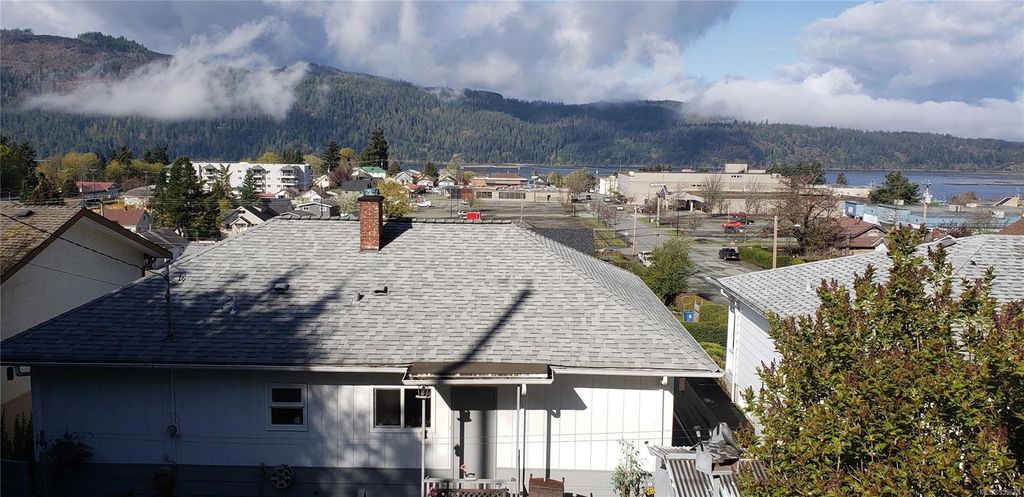 listing image 16047353933829508105