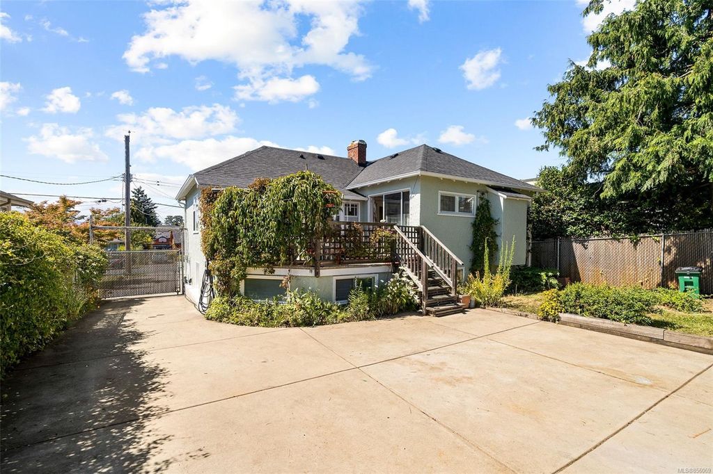 listing image 16046374138169276472