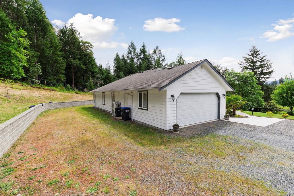 listing image 16041086366634411842